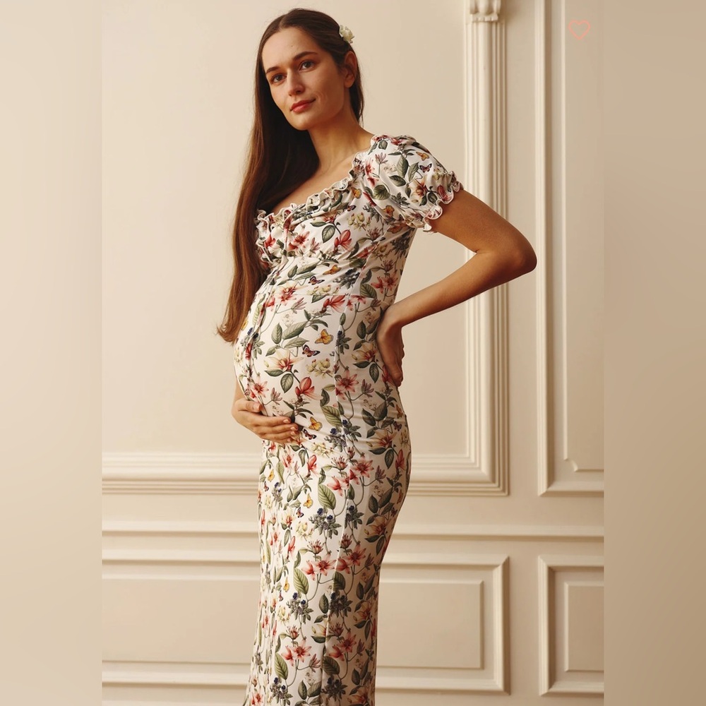 Nothing Fits But - Super Stretchy Milkmaid Dress with Ruffles